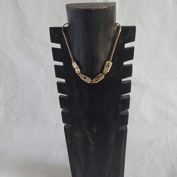 VINTAGE 12 KARAT GOLD  FILLED ROSE SPELLED OUT CHAIN PENDANT - Picture 3 of 9